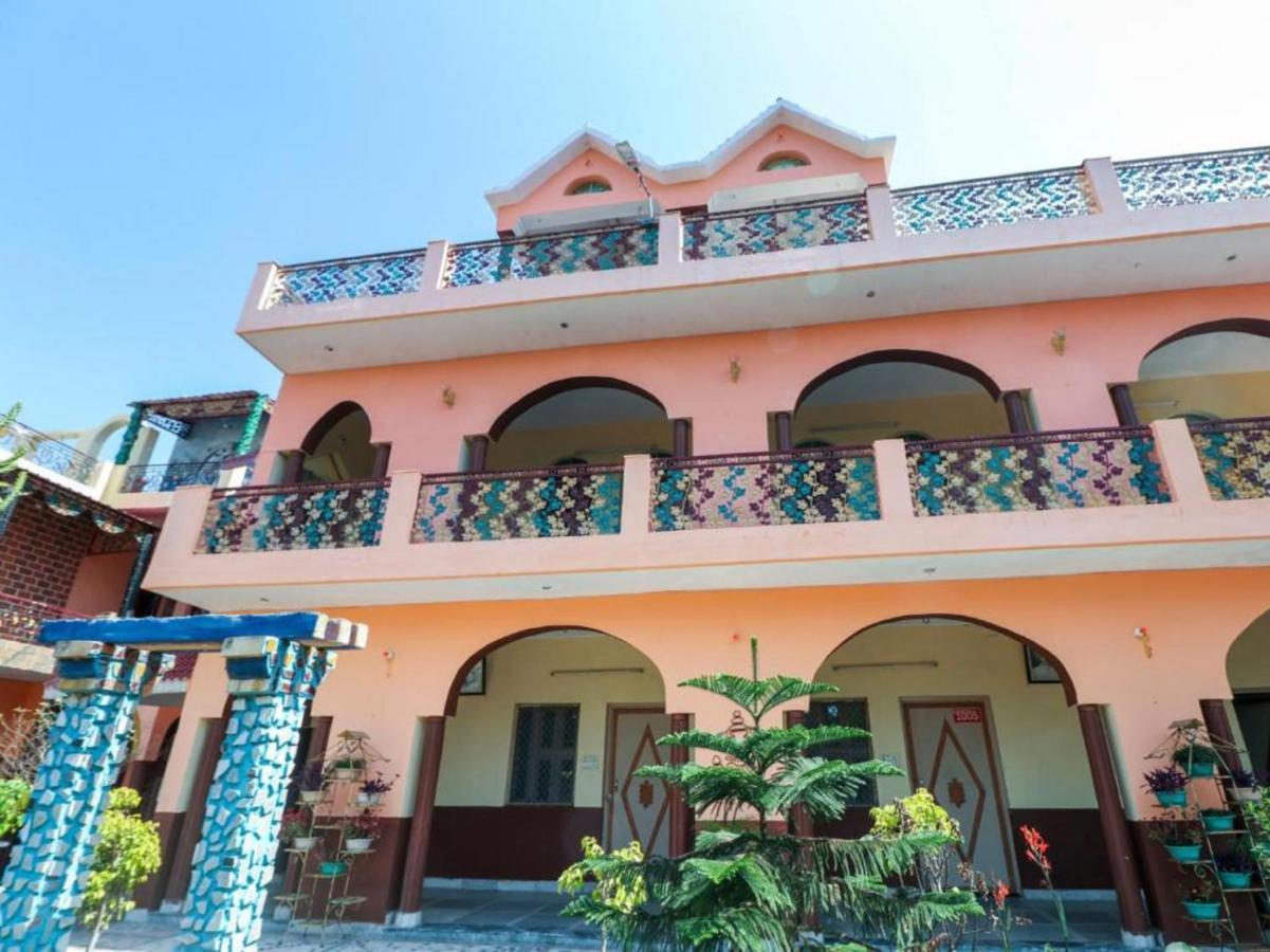 Super Townhouse 139 Ashiyana Smriti Upvan Near Emerald Mall Lucknow Bijnaur Exteriér fotografie