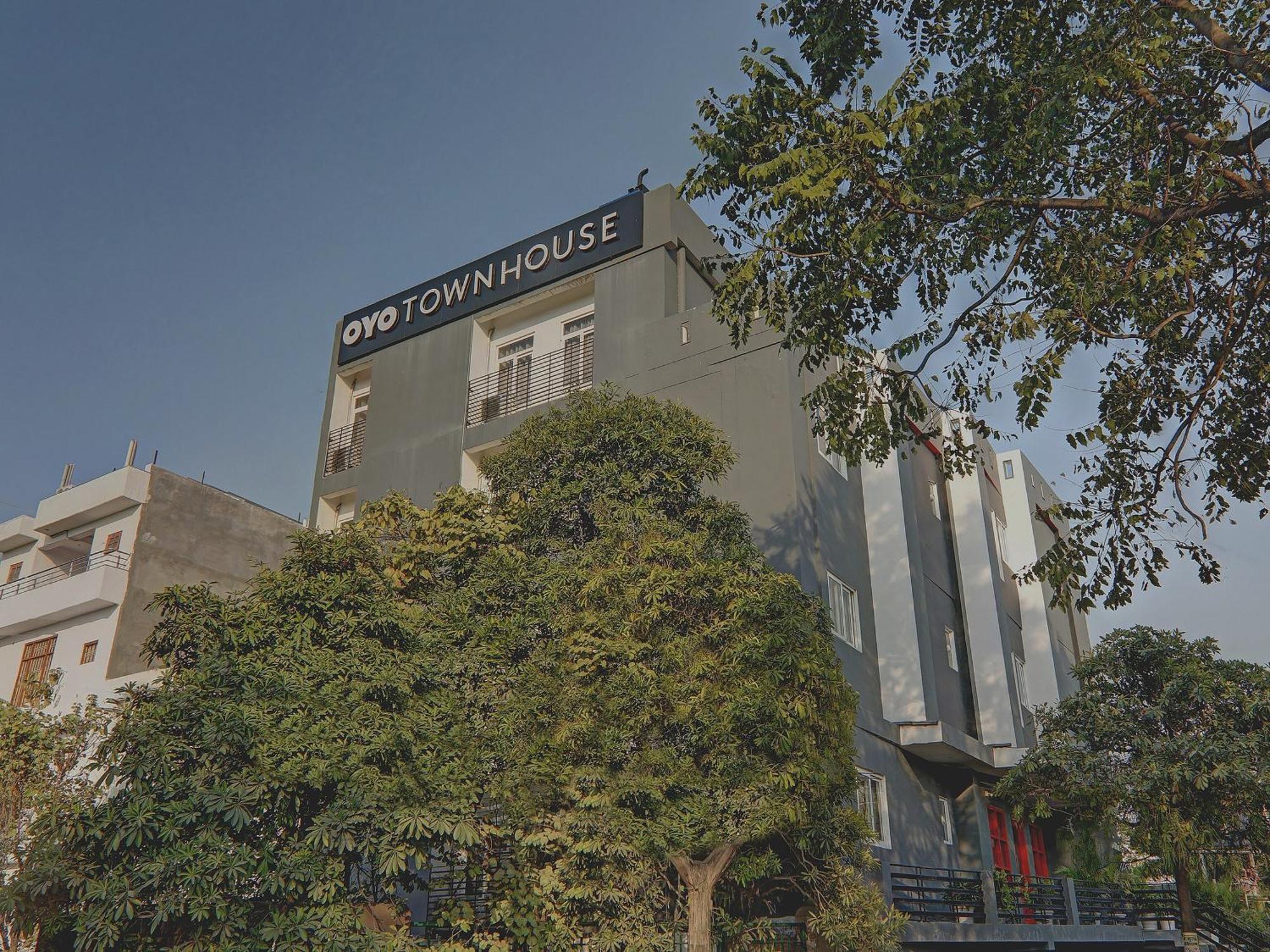Super Townhouse 139 Ashiyana Smriti Upvan Near Emerald Mall Lucknow Bijnaur Exteriér fotografie