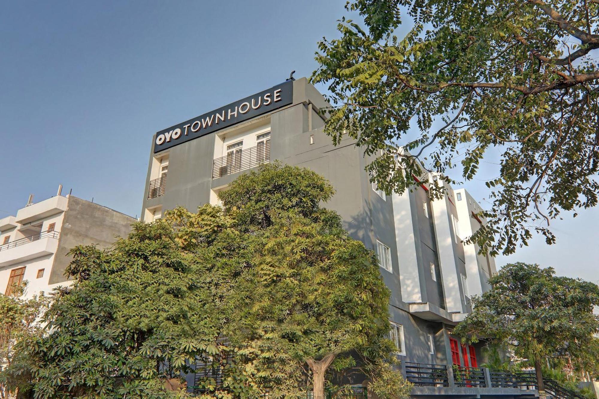 Super Townhouse 139 Ashiyana Smriti Upvan Near Emerald Mall Lucknow Bijnaur Exteriér fotografie